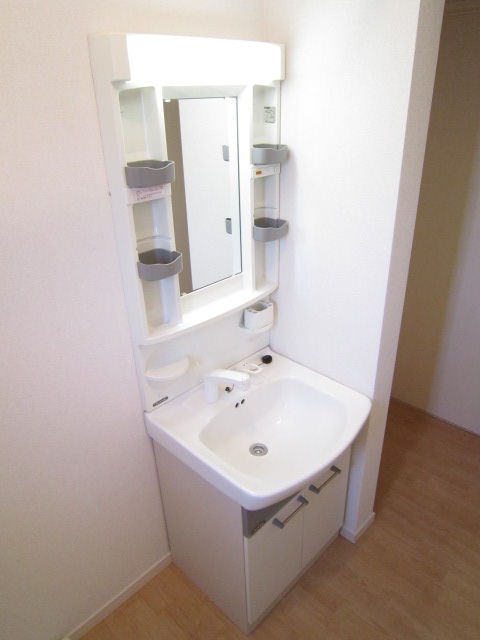 洗面設備　類似画像・現況優先