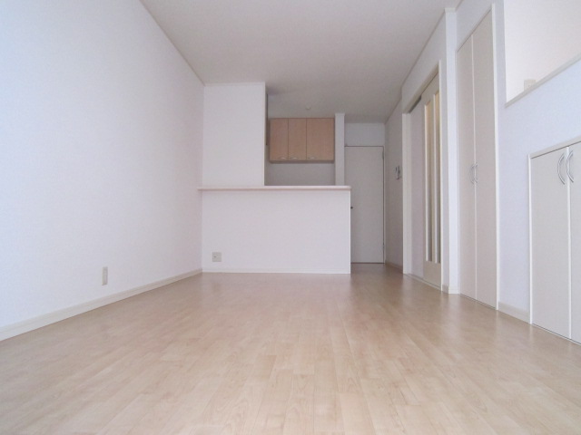 居室・リビング　類似画像・現況優先