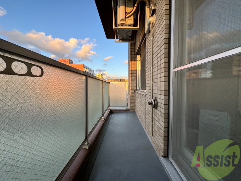 バルコニー　バルコニーです。天気の良い日には外干しができます！