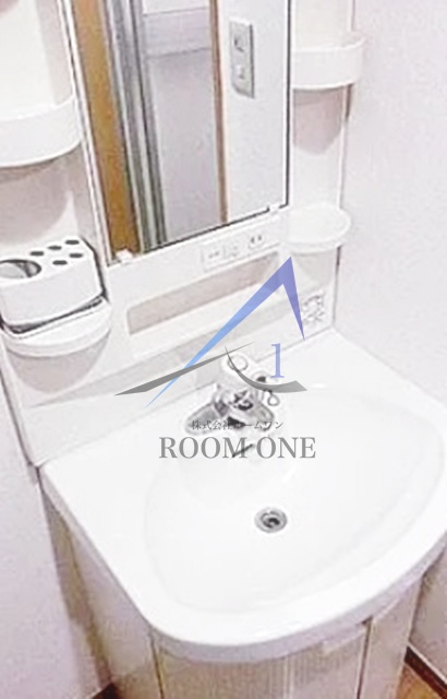 洗面設備　洗面台です。