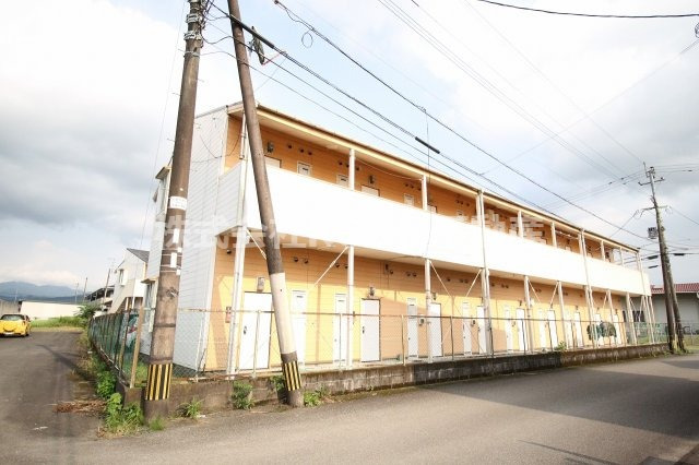 建物外観　落ち着いた雰囲気の外観です