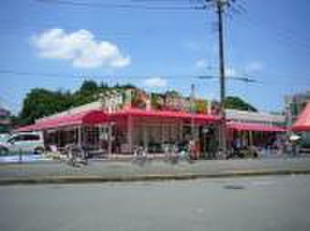 スーパー　三和 山崎店（スーパー）まで888m