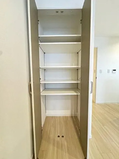 収納　※別部屋参考写真