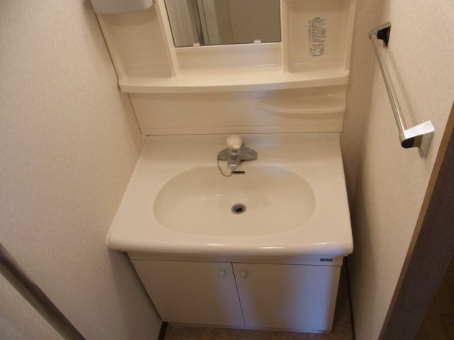 洗面設備　独立洗面化粧台付きでおすすめです！