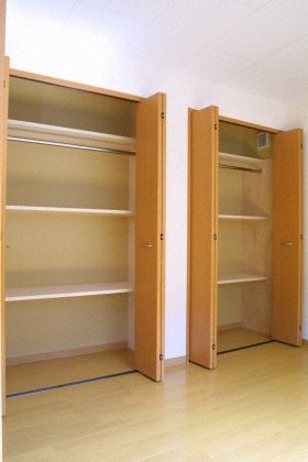 収納　壁一面の大型クローゼットです！