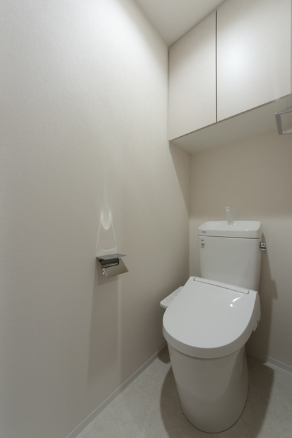 トイレ　※写真は同タイプ住戸です。