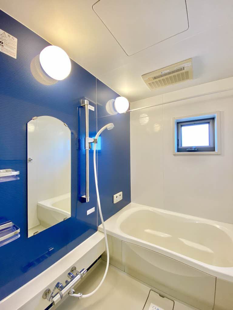 バス・シャワールーム　浴室