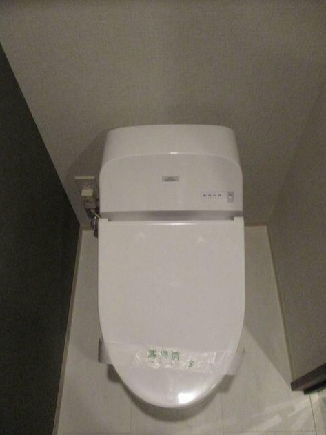 トイレ　別部屋参考写真