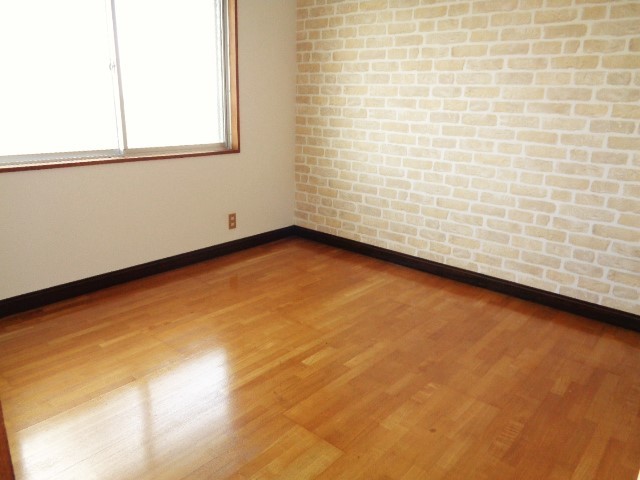 その他部屋・スペース　クロス張替