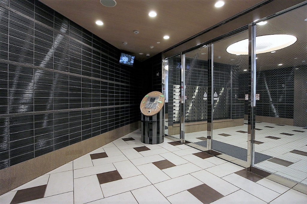 セキュリティ　安心と安全のオートロックです。