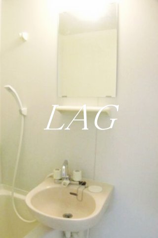 洗面設備　洗面台です。