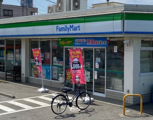コンビニ　ファミリーマート 上丸子天神町店（コンビニ）まで2241m