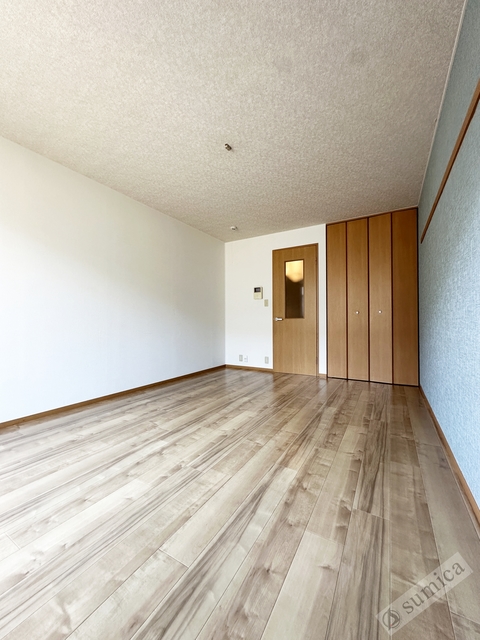 その他部屋・スペース　広々８．７帖・レイアウトは自由自在です♪♪