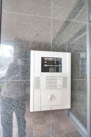 セキュリティ　オートロック付き。