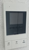 セキュリティ　モニター付きインターホン