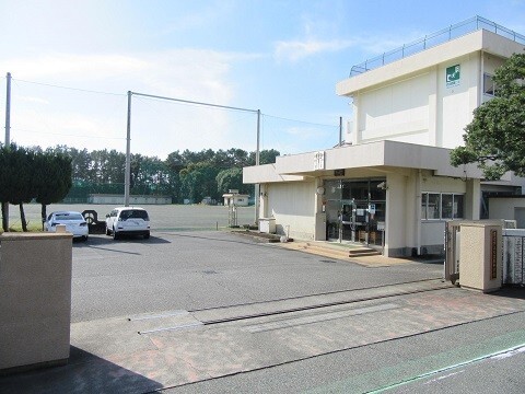 中学校　富士市立元吉原中学校（中学校）まで3606m
