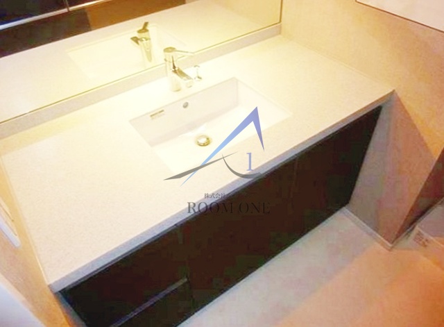 洗面設備　洗面台です。