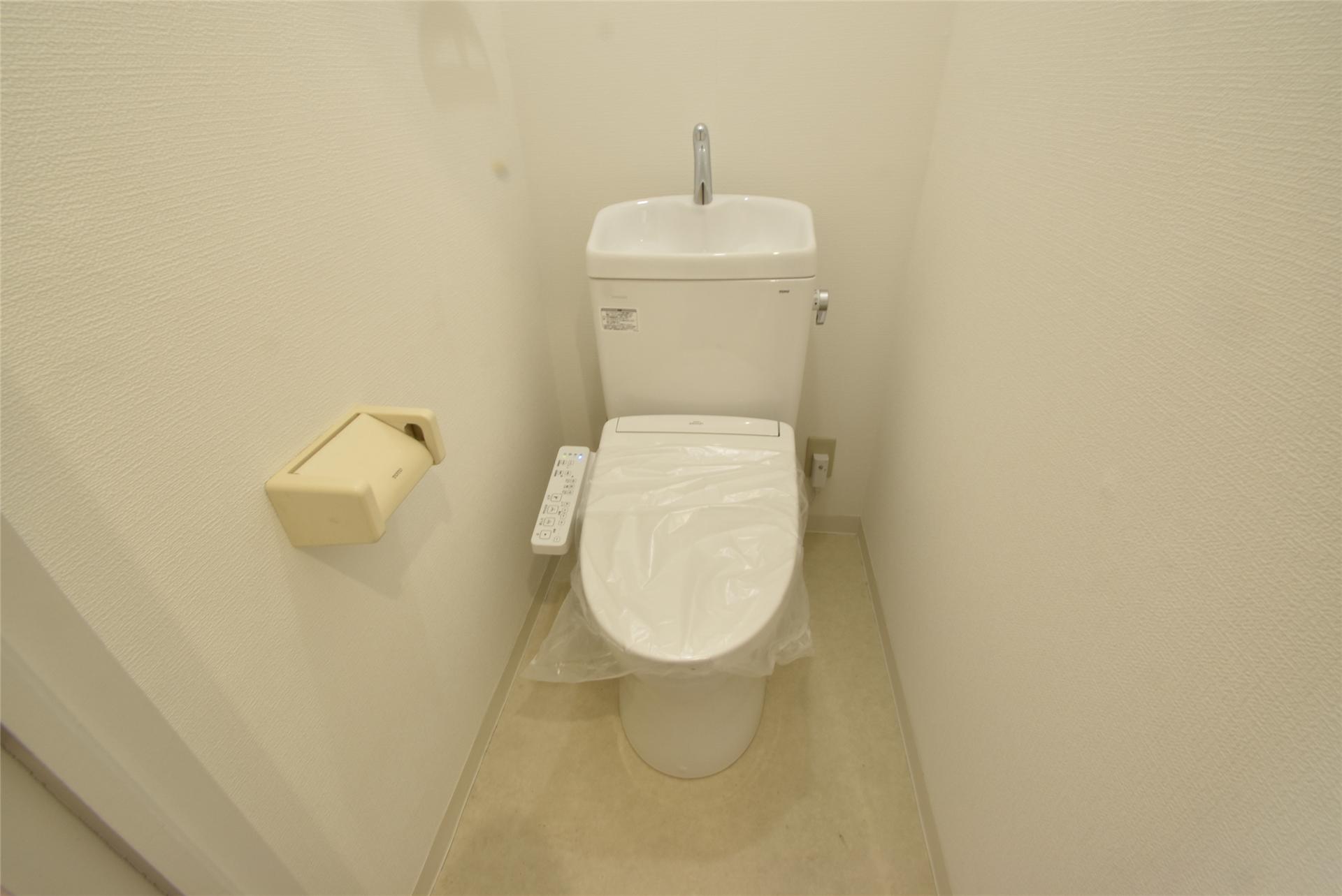 トイレ　トイレ