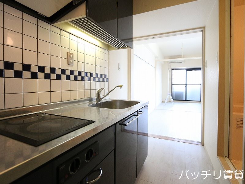 キッチン　※室内写真等は同型タイプの為、現状優先となります。