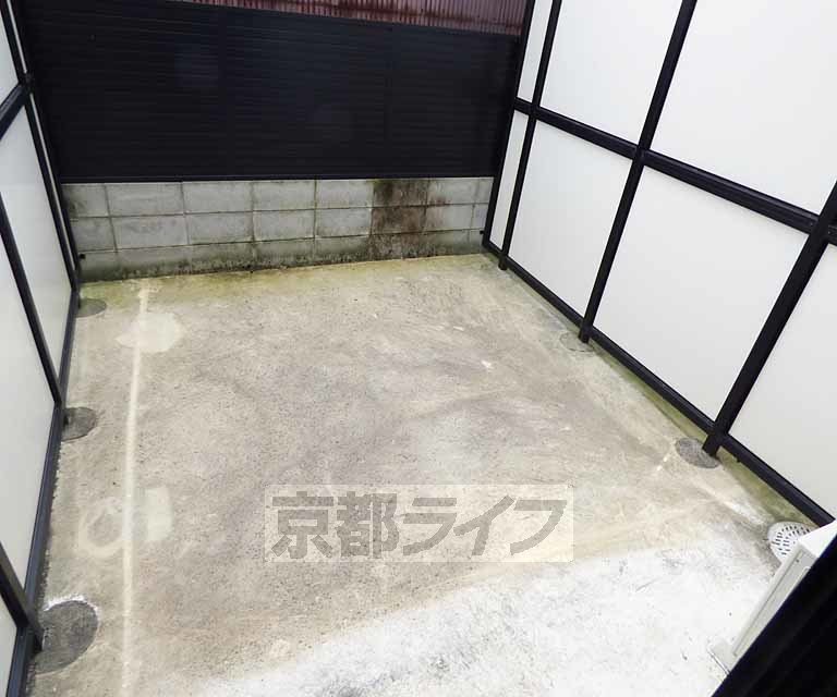 バルコニー　広いバルコニーです。