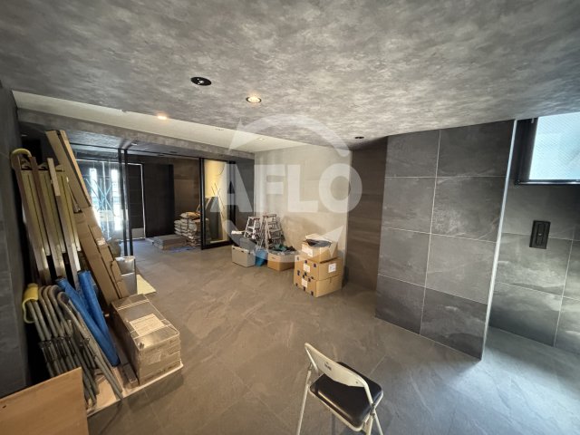 ロビー　プレサンス緑橋ソレアス　ロビー