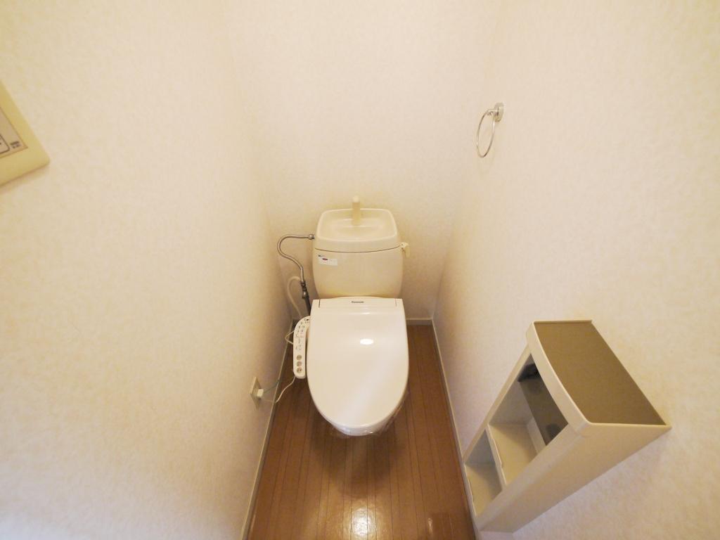 レジデンス八幡のトイレ写真