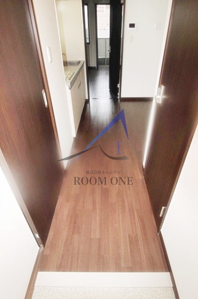 玄関　玄関です。