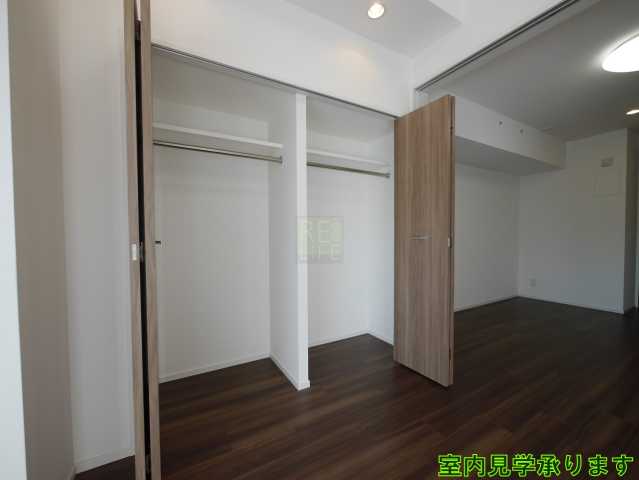 収納　エステムプラザ市谷外濠公園