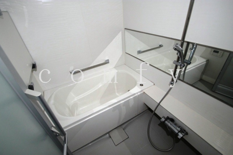 バス・シャワールーム　追追炊き浴室乾燥機付きバス