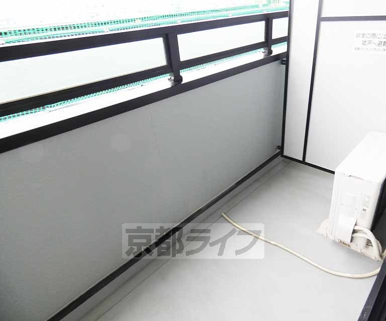 バルコニー　日当たり良好です。