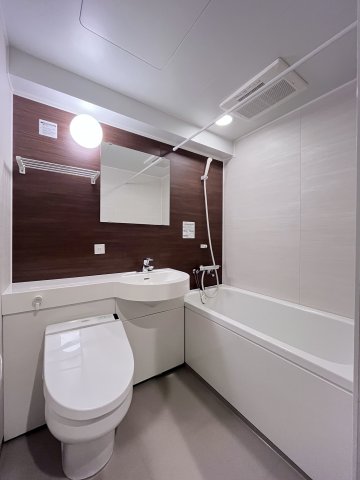 バス・シャワールーム