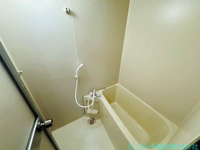 バス・シャワールーム　※同型間取り別部屋写真
