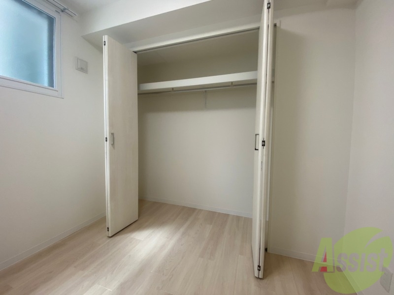 収納　寝室の収納です。部屋がすっきり片付きます。