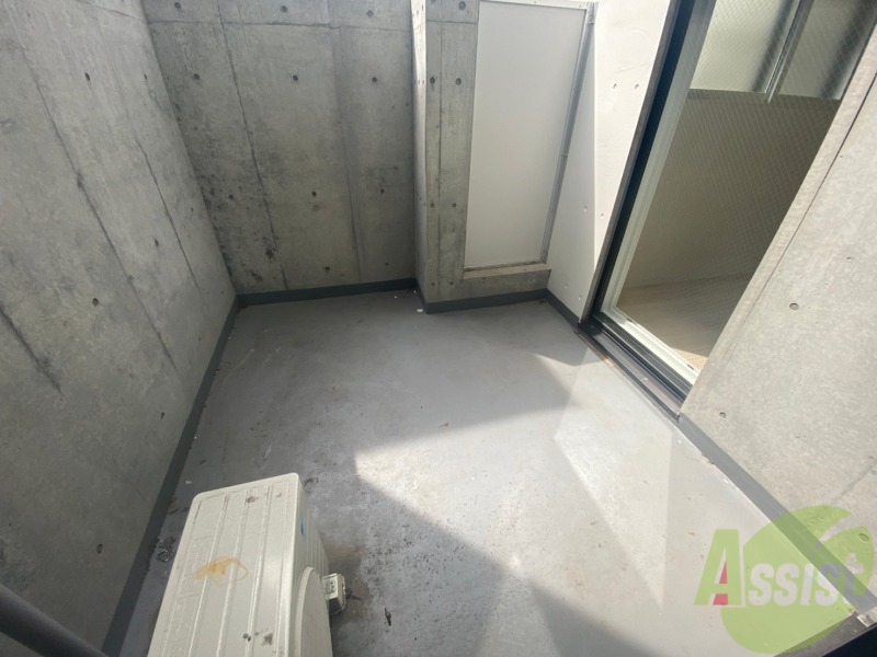 バルコニー　バルコニーが付いていますので一息ついてみてはいかがですか。