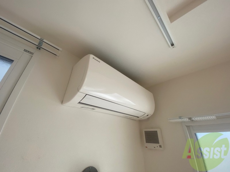 その他設備　エアコンもあり暑い夏もこれで快適ですよ～