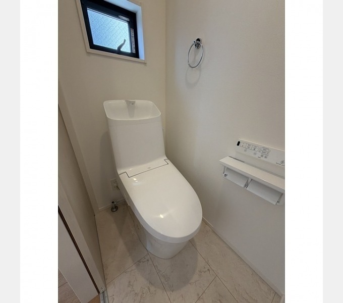 トイレ　2Fトイレです