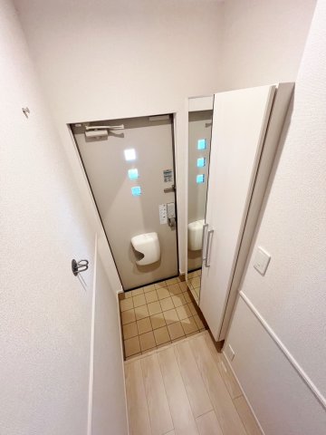 玄関　※同仕様写真