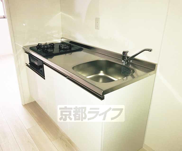 キッチン　システムキッチン。