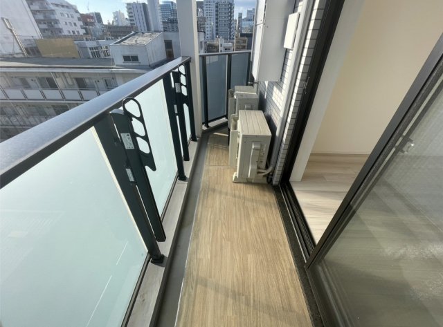 バルコニー　別部屋参考写真になります