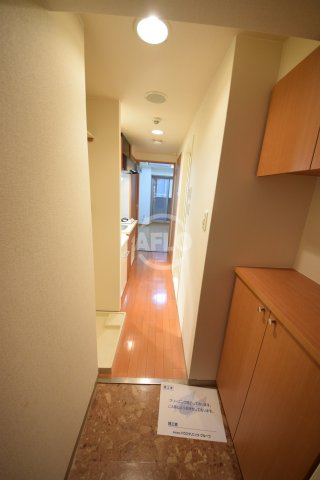 玄関　エステムコート心斎橋アルテール　玄関