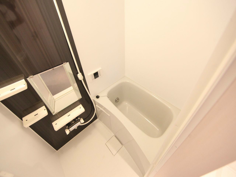 バス・シャワールーム　追い焚き　オートバス機能付バスルーム