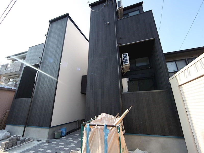 建物外観　外観　デザイナーズ　光インターネット無料