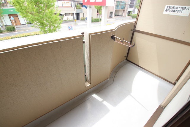 バルコニー　※別室の参考写真のため、現況優先です