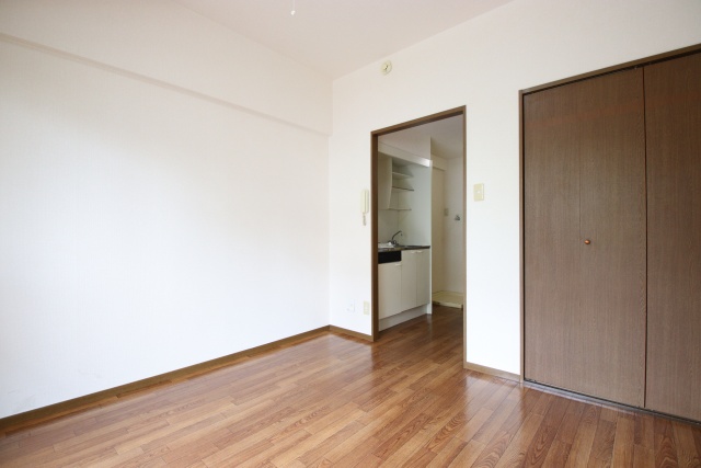 居室・リビング　※別室の参考写真のため、現況優先です