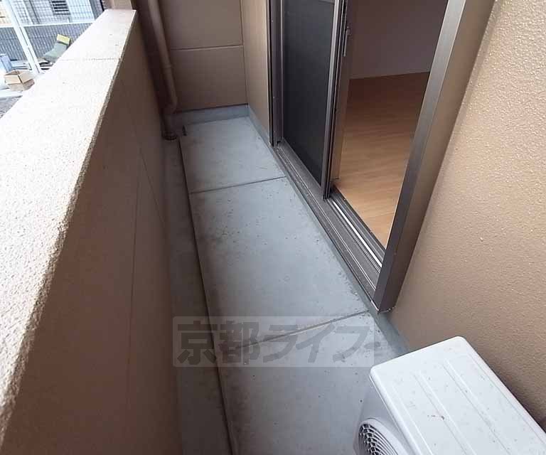 バルコニー　西向きのベランダです！