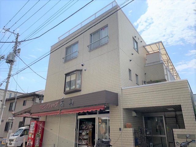 建物外観　落ち着いた雰囲気の外観です