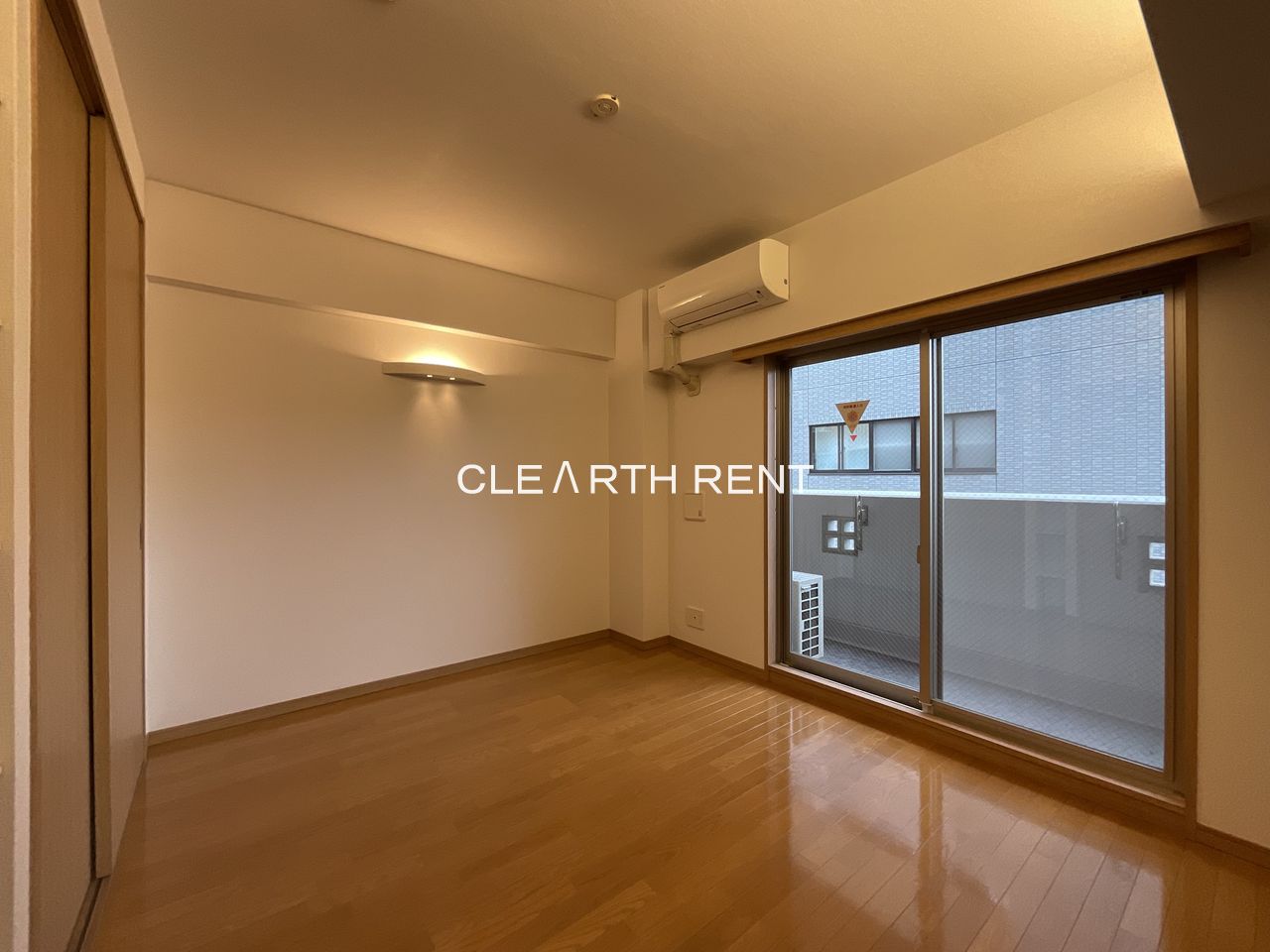 居室・リビング　同タイプ別住戸写真となります。現況と異なる場合がございます。