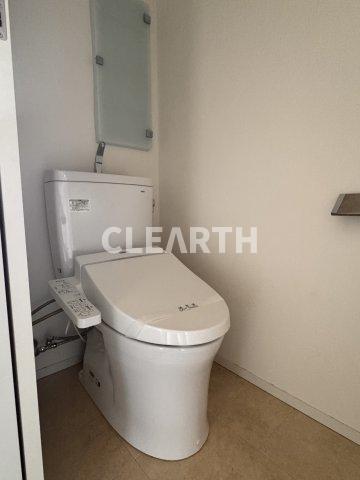 トイレ　同間取り別号室の写真使用