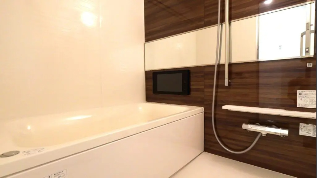 バス・シャワールーム　レオングラン本町橋