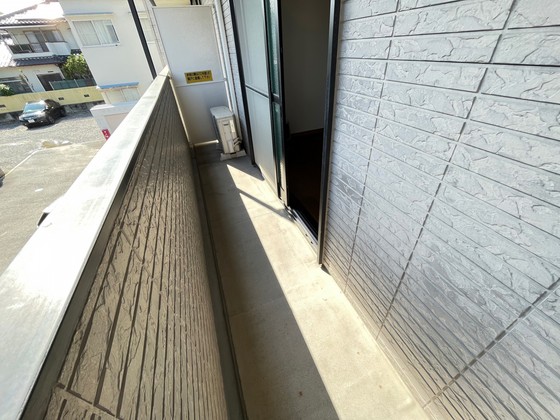 バルコニー　※別号室の写真です。